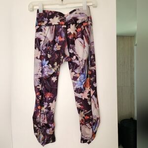 CALIA Floral athletic cropped tights/leggings in XS